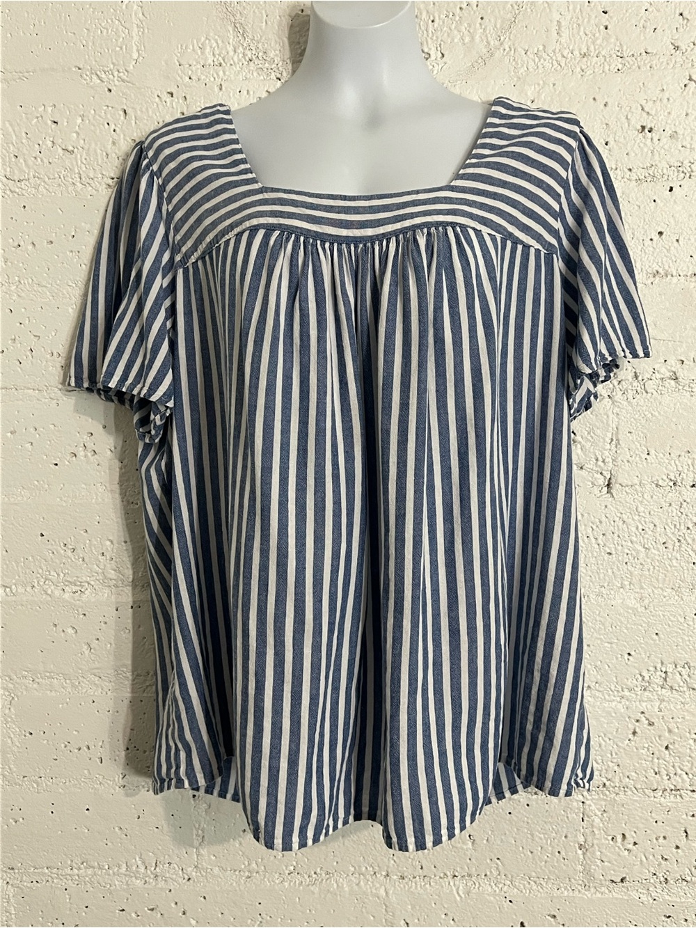 Terra & Sky Plus Top 2X Blue White Stripe Short Sleeve Square Neck Linen Rayon